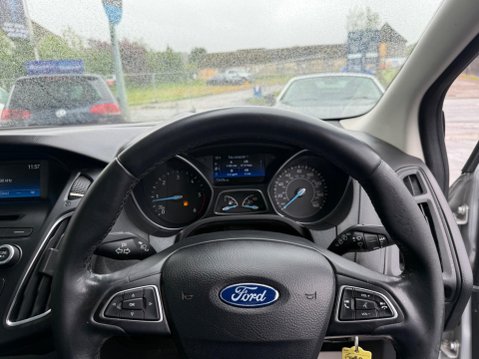 Ford Focus 1.6 TDCi Zetec Euro 5 (s/s) 5dr 36