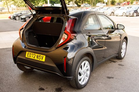 Toyota Aygo X VVT-I PURE 33