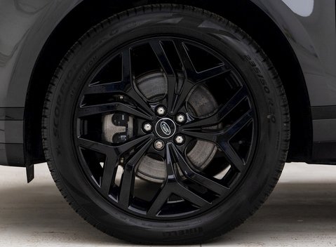 Land Rover Range Rover Evoque P300e R-Dynamic SE 8