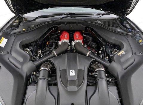 Ferrari Portofino 33