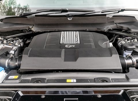 Land Rover Range Rover Sport 5.0 SVR 27