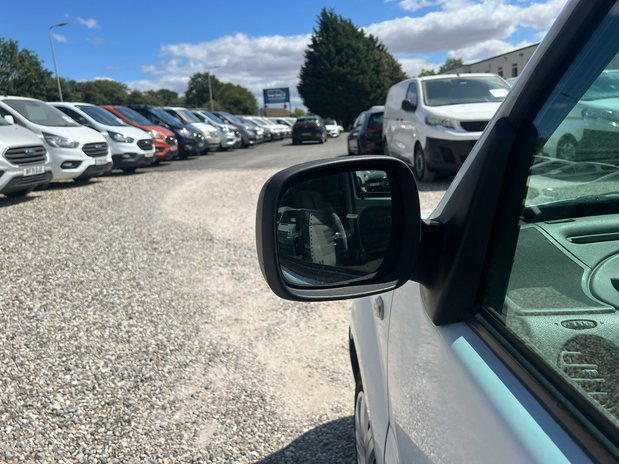 Renault Kangoo SWB L1H1 Low Roof Air Con NO VAT 19