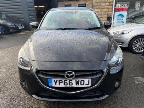 Mazda 2 RED EDITION 5