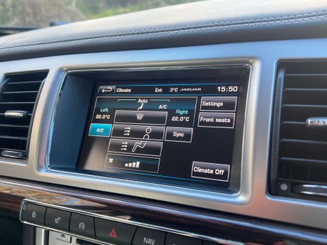 Jaguar XF 2.2 XF Portfolio D Auto 4dr 22