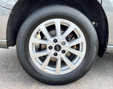 Ford Tourneo Connect 2.0 Tourneo Connect Titanium EcoBlue A 5dr 18