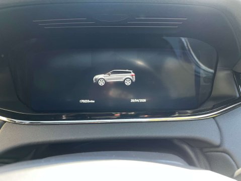 Land Rover Range Rover Evoque 2.0 Range Rover Evoque R-Dynamic SE D MHEV Auto 4WD 5dr 44