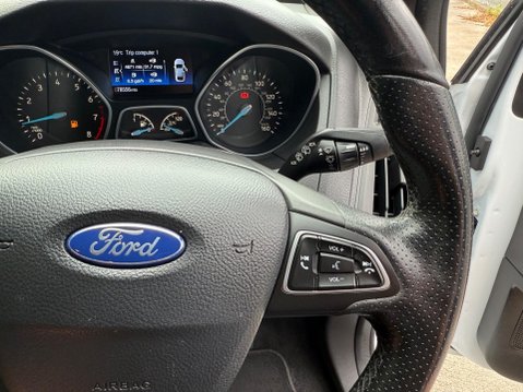 Ford Focus 1.0T EcoBoost ST-Line Euro 6 (s/s) 5dr 25