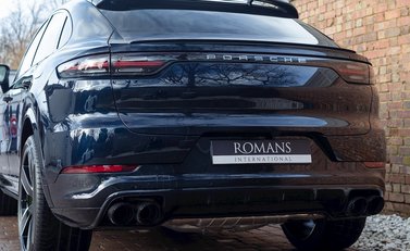 Porsche Cayenne E-Hybrid Coupé 32