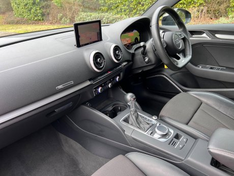 Audi A3 2.0 TDI 35 Black Edition Sportback S Tronic Euro 6 (s/s) 5dr 26