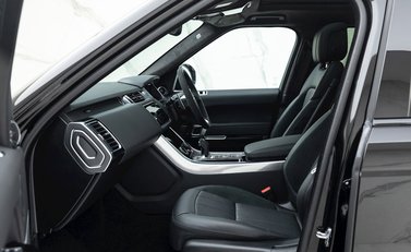 Land Rover Range Rover Sport D350 HST 21