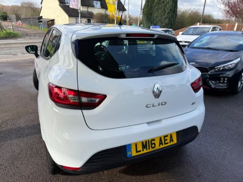 Renault Clio 1.5 dCi Play Euro 6 (s/s) 5dr 9