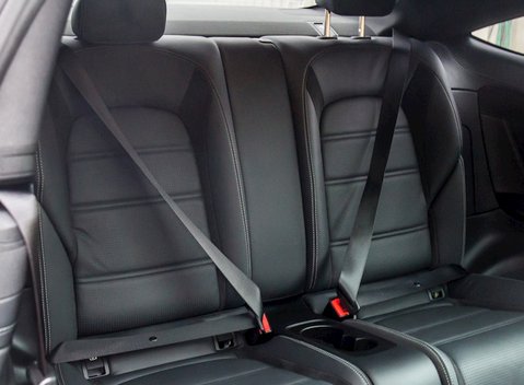 Mercedes-Benz C Class C63 Coupe 13