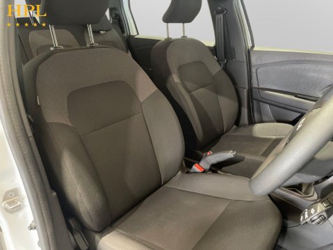 Dacia Jogger 1.0 TCe Essential MPV 5dr Petrol Manual Euro 6 (s/s) (110 ps) 11