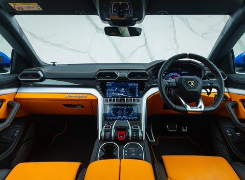Lamborghini Urus 21