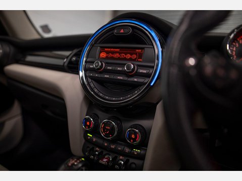 Mini Hatch 2.0 Cooper S Auto Euro 6 (s/s) 5dr 24