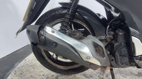 Honda SH125 2019 GOOD PARTS BREAKER SCOOTER SPARES OR REPAIR SH 125CC 18