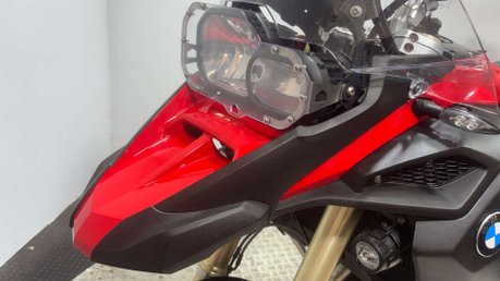 BMW F800 2014 ONLY 23K FULL ALLOY LUGGAGE NEW MOT SERVICED 800CC 40
