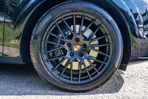 Porsche Cayenne Cayenne GTS 6