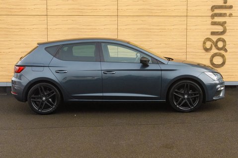 SEAT Leon TSI EVO FR BLACK EDITION 12