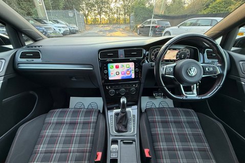 Volkswagen Golf GTI PERFORMANCE TSI DSG - PANORAMIC SUNROOF  14