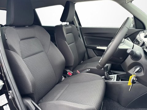 Suzuki Swift 1.2 Dualjet 83 12V Hybrid SZ-L 5dr 18
