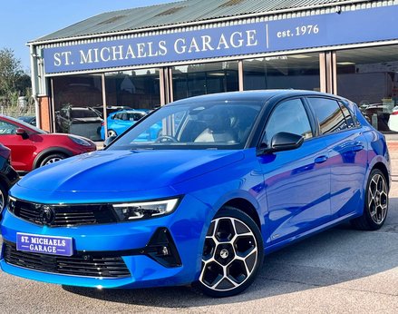 Vauxhall Astra 1.2 Astra Ultimate Turbo Auto 5dr 1