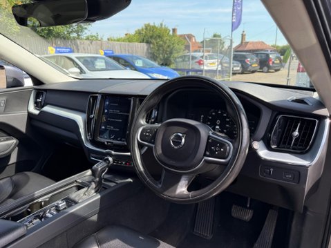 Volvo XC60 2.0 D4 Momentum Auto AWD Euro 6 (s/s) 5dr 14