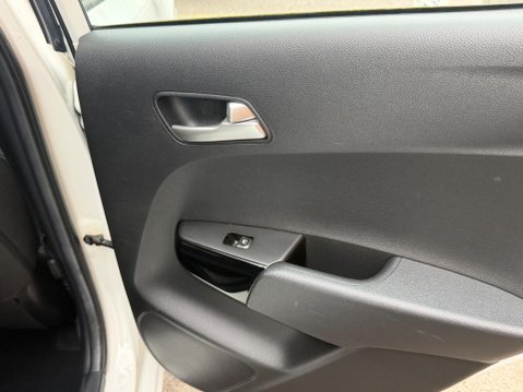 Kia Picanto 1.0 DPi 3 Euro 6 (s/s) 5dr 32