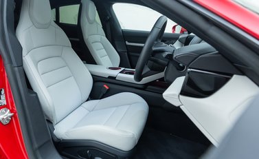 Porsche Taycan 4S SPORT TURISMO 14