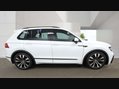 Volkswagen Tiguan 2.0 Tiguan R-Line TDI BlueMotion Technology 4Motion Semi-Auto 4WD 5dr 5