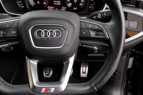 Audi Q3 TFSI S LINE BLACK EDITION 20