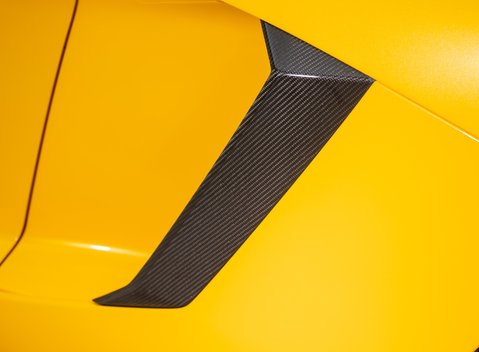 Lamborghini Aventador LP 700-4 ROADSTER 39