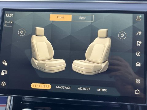 Land Rover Range Rover Sport 3.0 D350 MHEV Autobiography Auto 4WD Euro 6 (s/s) 5dr 35