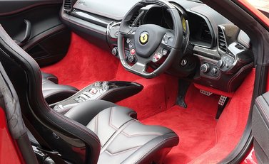 Ferrari 458 Spider 5