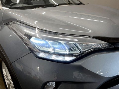 Toyota C-HR 1.8 VVT-h GPF Icon SUV 5dr Petrol Hybrid CVT Euro 6 (s/s) (122 ps) 9