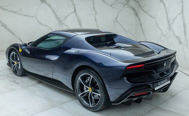 Ferrari 296 GTB 7