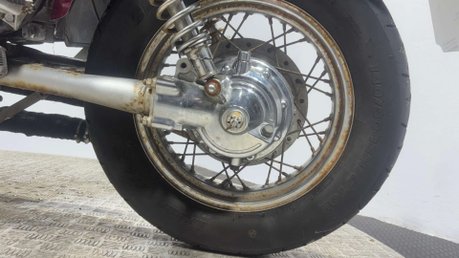 Yamaha XV 400 1995 37k running project bike spares or repair cruiser 400cc 12