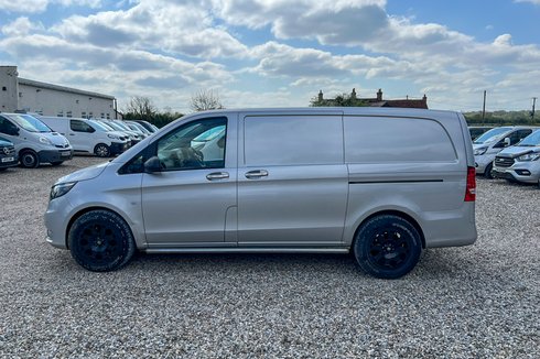 Mercedes-Benz Vito AUTO LWB L2H1 Sportive Air Con Alloys Nav Tow Bar