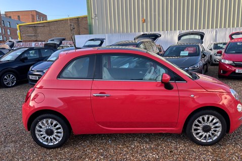 Fiat 500 1.2 LOUNGE LOOK! JUST 62000 MILES! 1 PREVIOUS KEEPER! GLASS ROOF ,BLUETOOTH 3