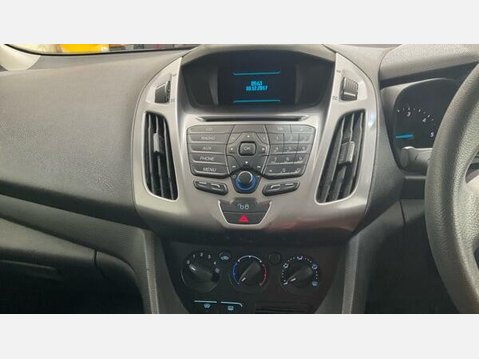 Ford Transit Connect 1.5 TDCi 230 L2 H1 6dr 9