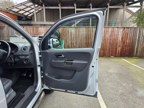 Volkswagen Amarok DC TDI HIGHLINE 4MOTION Auto 19
