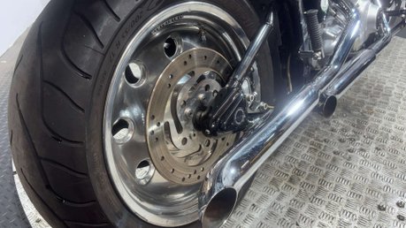 Harley-Davidson Softail Standard Injection model 2005 only 6k FXSTI project bike 1450 27