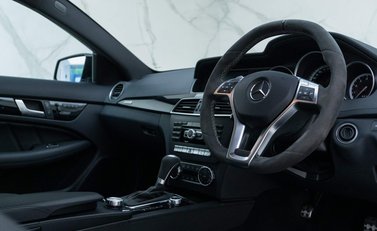 Mercedes-Benz C Class C63 AMG Edition 5