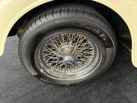 Morgan Plus Four PLUS 4 14