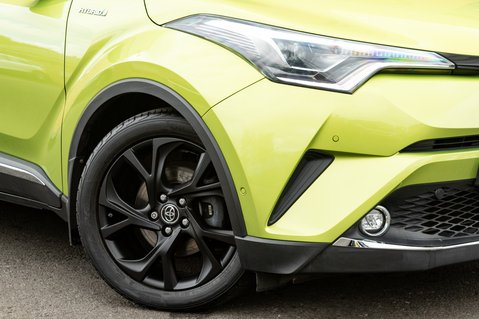 Toyota C-HR LIME EDITION 11