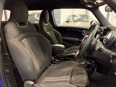Mini Hatch 2.0 Cooper S Sport 3dr 18
