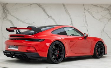 Porsche 911 (992) GT3 7