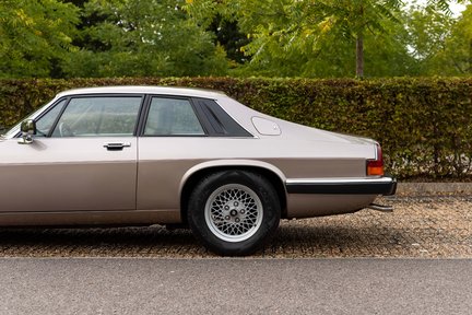 Jaguar XJS 3.6 17