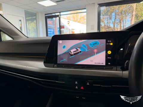 Volkswagen Golf 1.5 TSI Life Euro 6 (s/s) 5dr 31