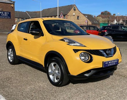 Nissan Juke 1.6 Juke Visia 5dr 4